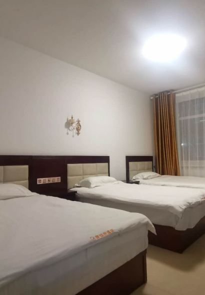 承德丰宁坝上胖哥农家院