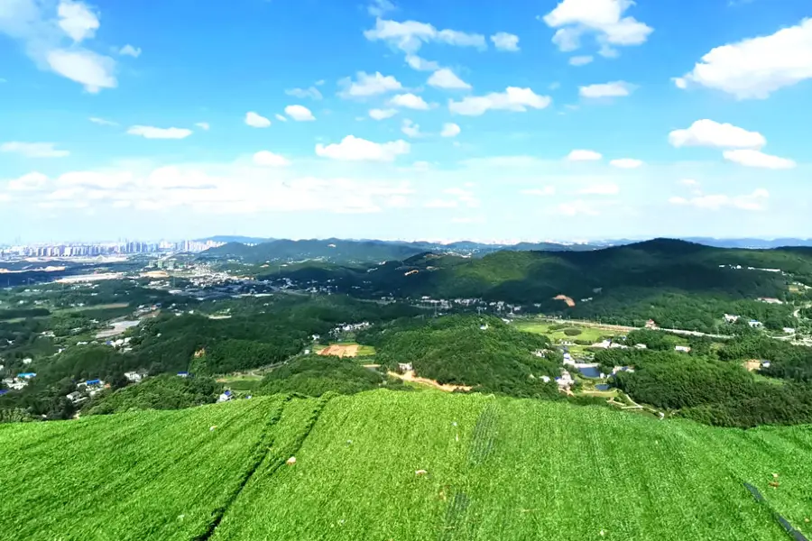 梅溪湖滑翔傘基地