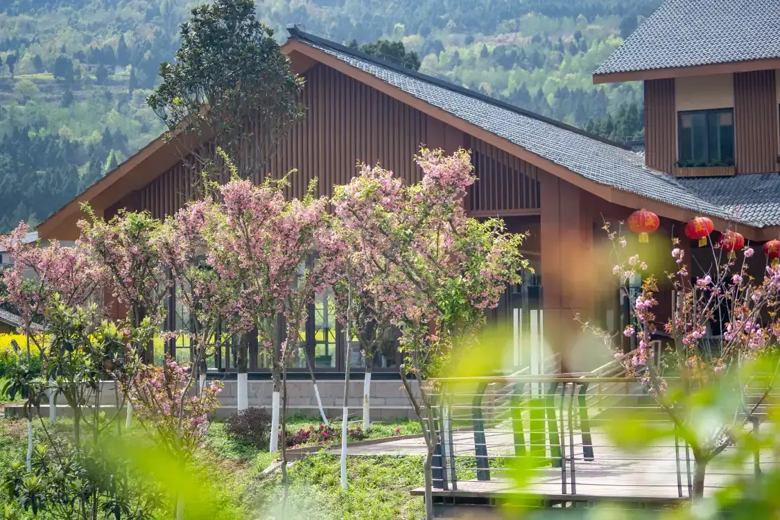 Hotels near Shuangqi Meicun