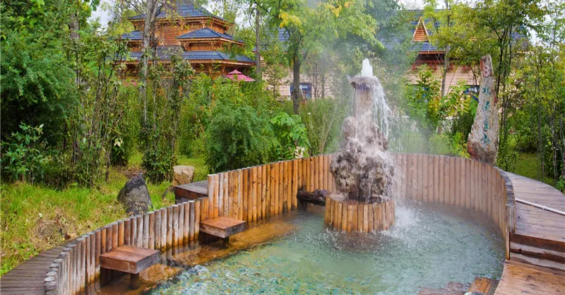 Hot Springs Attractions