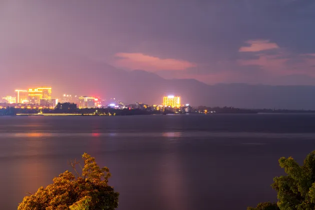 Yunlong Homestays