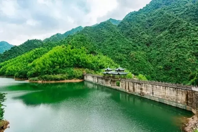 Dajue Mountain Ancient Town