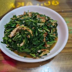 巴陵亿口香龙虾(江西共青城店) User Photo