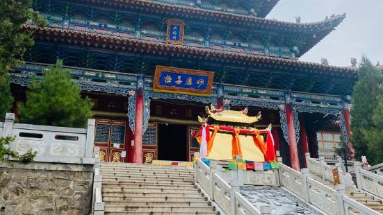 北禅寺，位于青海省西宁市城北区祁连路西38号，北湟水之滨海拔