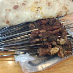 卡迪那斯烤肉店 User Photo