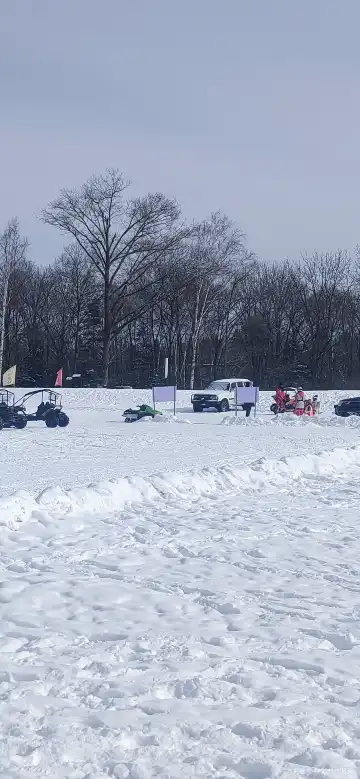 Hotels near Fukulunxuequan Park