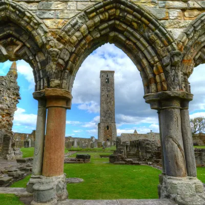 Hotels near Howe od Fife Parish Church Kettle