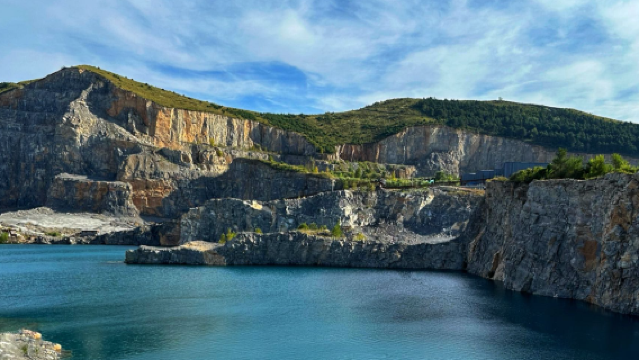 Qingfeng Village Open-Air Tianchi