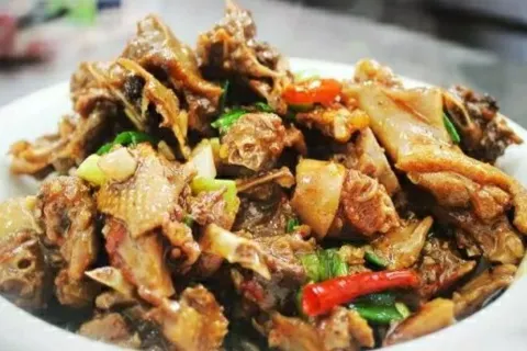 瑞华土菜馆老字号(灰汤镇店)