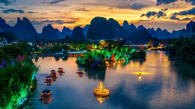 Yulong River Bamboo Raft Night Tour