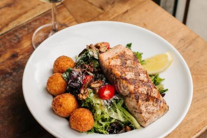 per se Social Corner