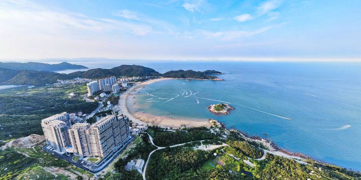 Qingao Bay