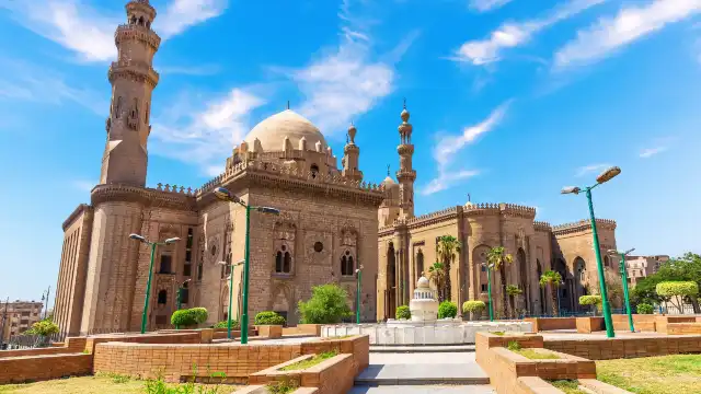 スルタン・ハサン・モスクとマドラサ周辺のホテル