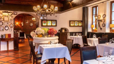 Restaurant Les Armures in Ginevra