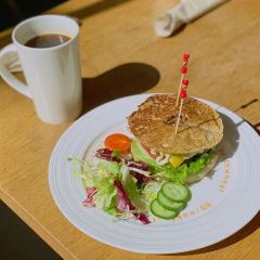 Der Master Restaurant, Delicatessen Grocer & Bar Nutzerfoto