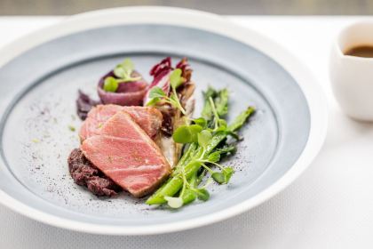 Beige Alain Ducasse Tokyo