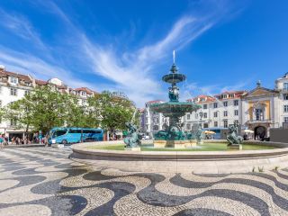 Flug Kiew Lissabon
