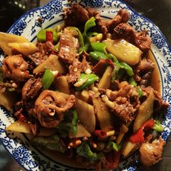 Yiyunjingpinliansuokezhanzhong Restaurant (tai'erzhuanggucheng) User Photo