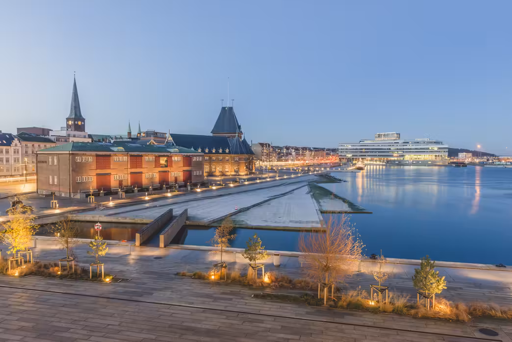 ${{cityDName}} to Aarhus Flights