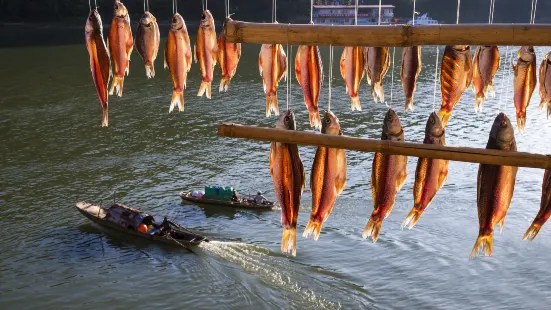 Baimiao Fishing Village