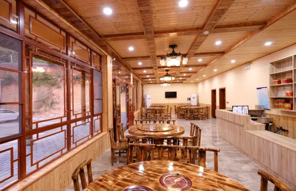 澤居小築民宿（韶山故居景區店）·獨門小院餐廳