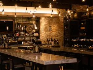 VintEdge Wine Bar & Lounge