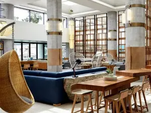 Jute Coastal Bar and Kitchen