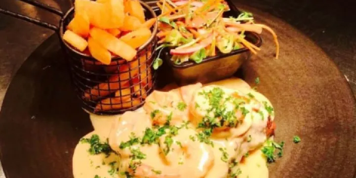 Palm Beach Hotel Bistro