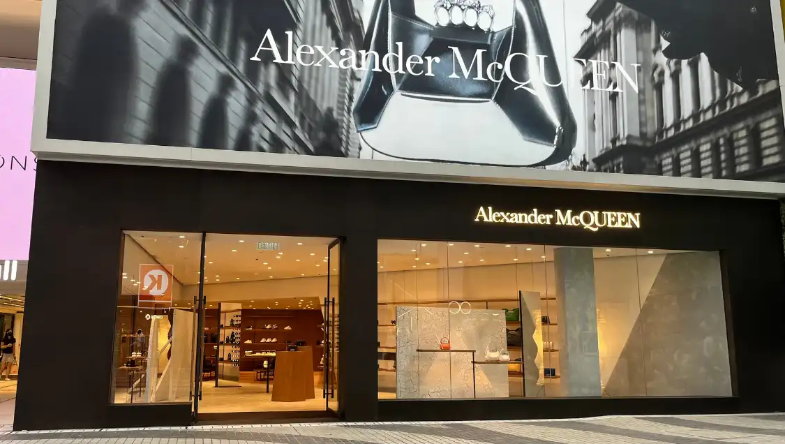 Hotels near Alexander McQueen(SOGO)