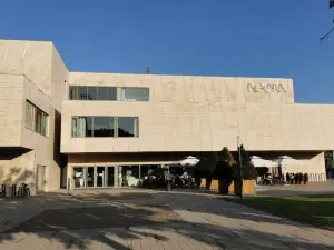 Aba-Novák Agora Cultural Center