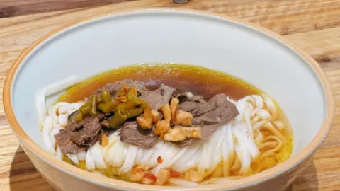 Liu Longzi Rice Noodle Shop (Wuyi Avenue Branch) in Changsha