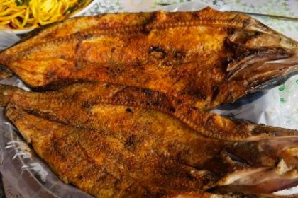 E LUO SI LAO TAI TAI JI NA SHAO KAO