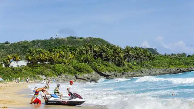 Hotels near Kenting Baishawan