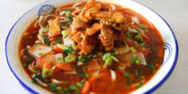 澳盟清湯鮮黃牛肉·湯鍋王(彭州店)