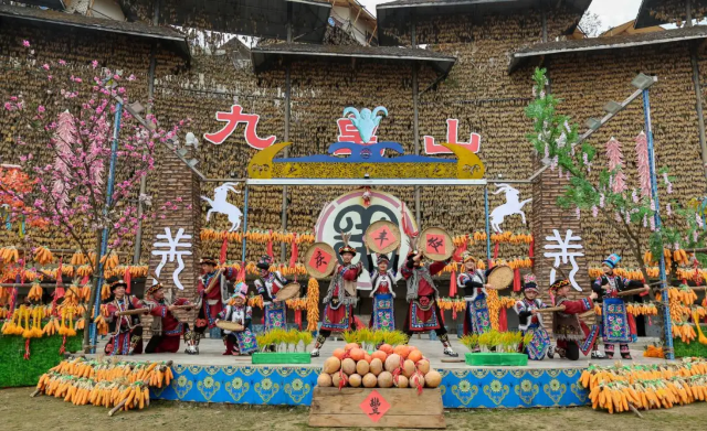 jiu huang shan qiang jia feng shou pao tang jie | Beichuan