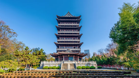 Qingfeng Pavilion