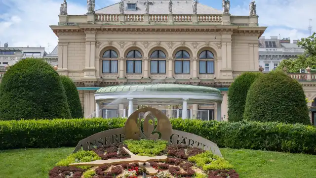 Hotels near City Park