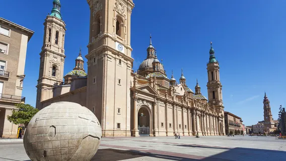 Plaza of Our Lady of the Pillar
