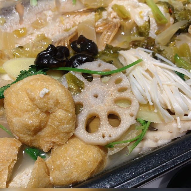 《粉嶺抵食烤魚雞煲放題》
