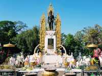 King Mengrai Monument