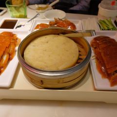 Jing Yun Hua(Xin Shi Jie Store) User Photo