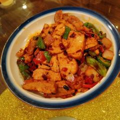 ZHI ZHI LONG HA DONG TING DIAN User Photo