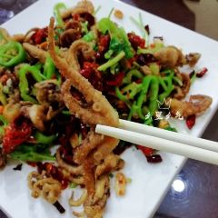 昌黎天明宾馆·犇羴鱻海鲜大排档(黄金海岸店) User Photo