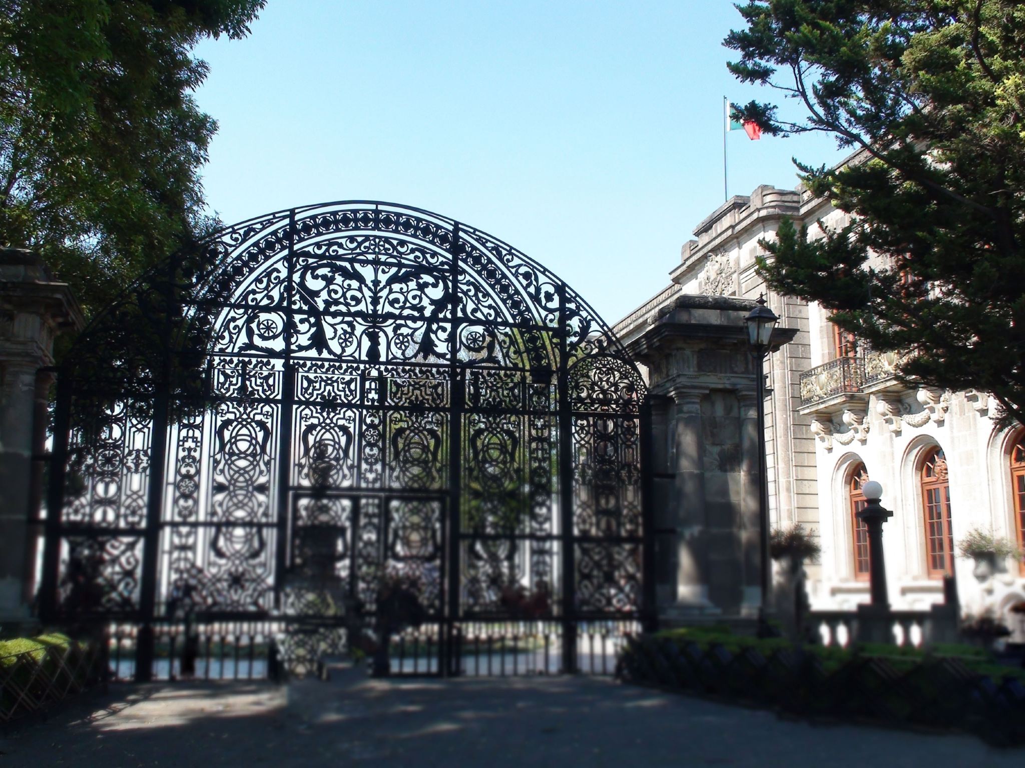 Cattedrale di Città del Messico + Museo nazionale di antropologia + Tempio maggiore + Piazza della Costituzione + Castello di Chapultepec