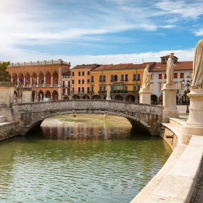 Hotels in Padua With Parking