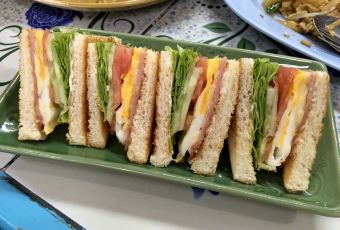 Sailomjoy Restaurant (Thapae) User Photo