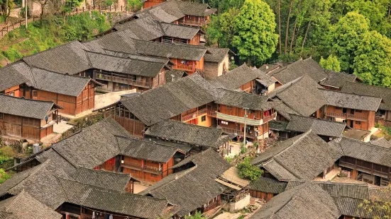 Loushang Ancient Village