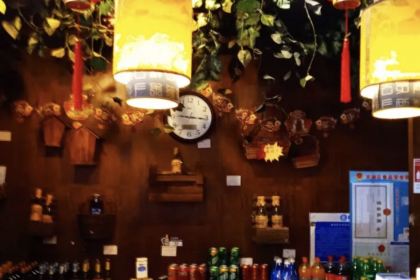 麗湖船菜館·特色魚頭湯（古竹路店）