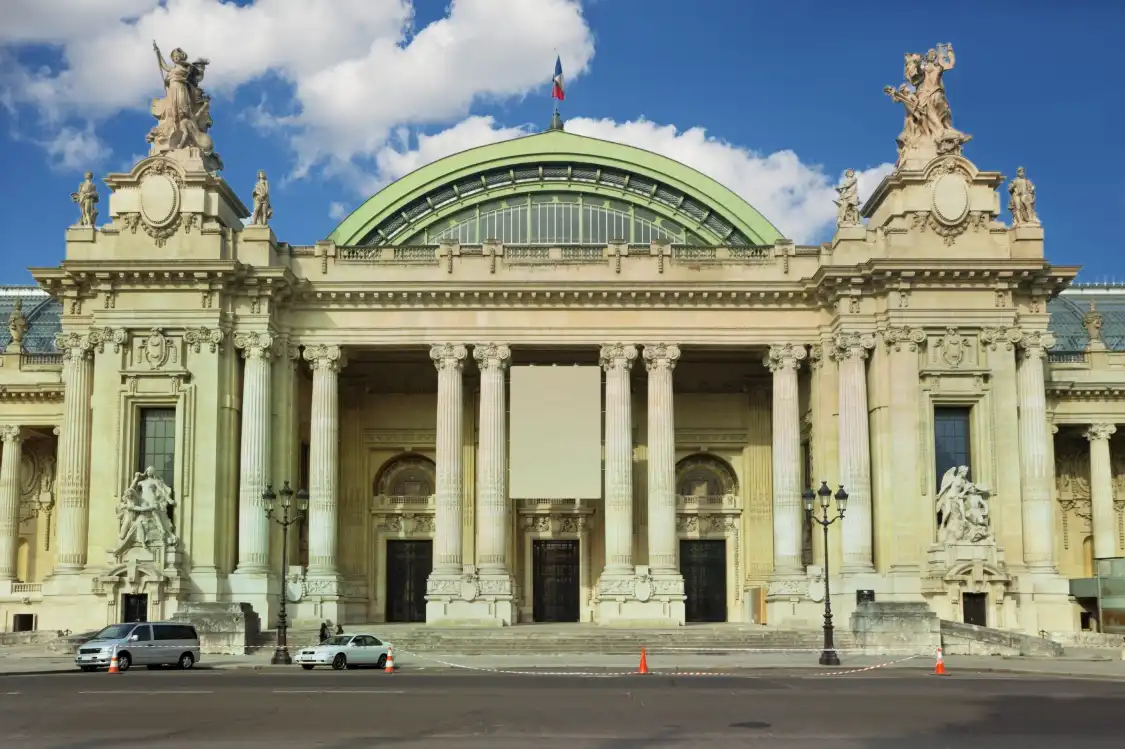 Hotels near Grand Palais