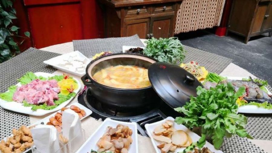 Baihuoling Mushroom King Mansion